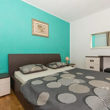 Apartament Geraeumige Mit Grill Und Meerblick