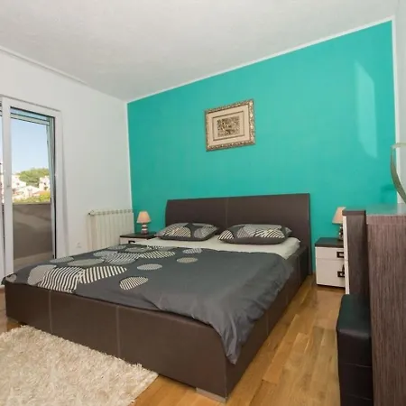 Apartament Geraeumige Mit Grill Und Meerblick