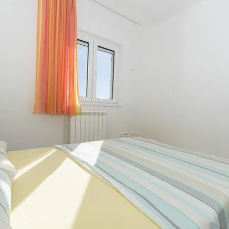 Apartament Geraeumige Mit Grill Und Meerblick *