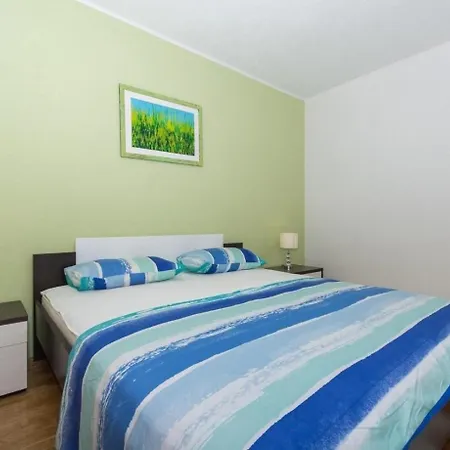 Apartament Geraeumige Mit Grill Und Meerblick